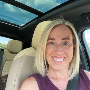 Meet your Posher, Kara